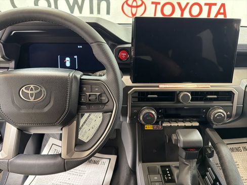 Used 2026 Toyota 4Runner TRD Off-Road Premium AWD/4WD image 27