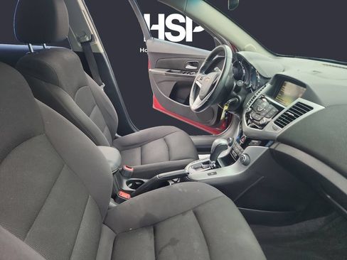Used 2014 Chevrolet Cruze LT w/ RS Package FWD image 15