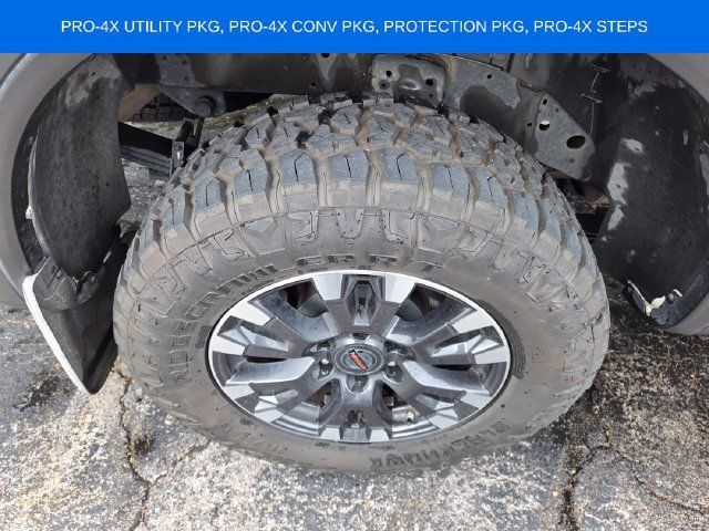 Used 2020 Nissan Titan PRO-4X w/ Pro-4x Convenience Package AWD/4WD image 33