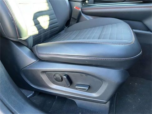 Used 2025 Ford Explorer ST-Line image 23