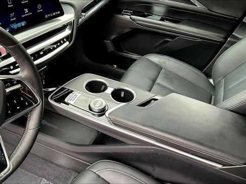Certified 2024 Cadillac Lyriq Sport w/ LPO, Floor Liner Package AWD/4WD image 18