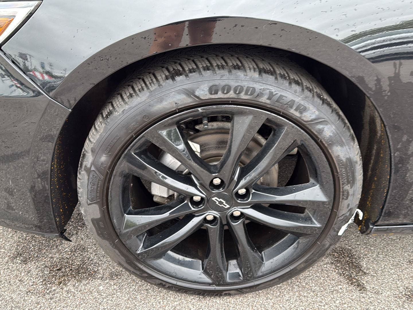 Used 2024 Chevrolet Malibu LT w/ Midnight Edition FWD image 15