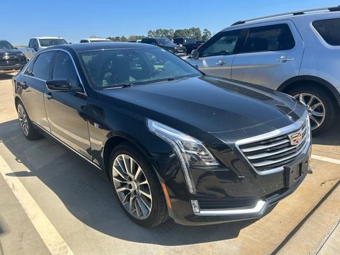 Used 2018 Cadillac CT6 Luxury image 13