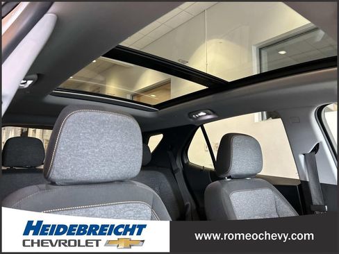 Certified 2023 Chevrolet Equinox LT image 34
