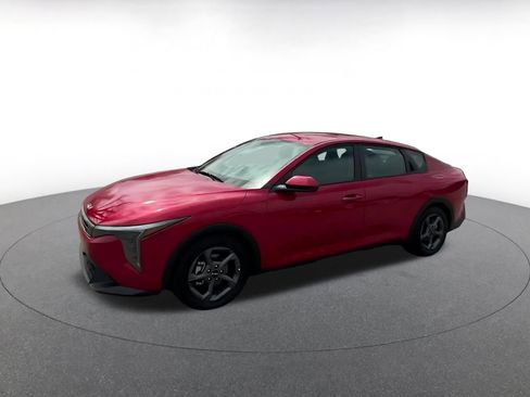 Used 2025 Kia K4 LXS image 7
