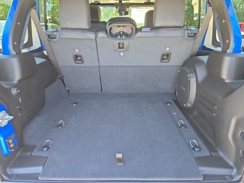 New 2026 Jeep Wrangler Unlimited Sahara AWD/4WD image 25