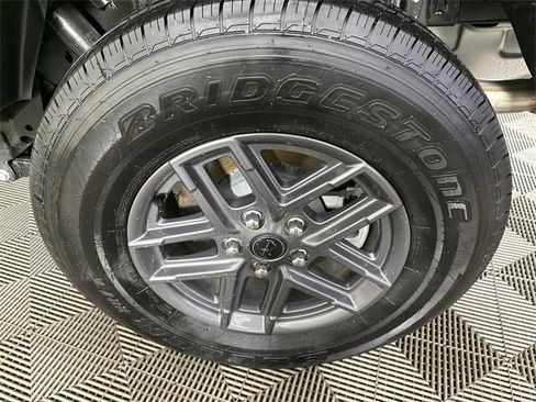 Certified 2025 Jeep Gladiator Sport image 5