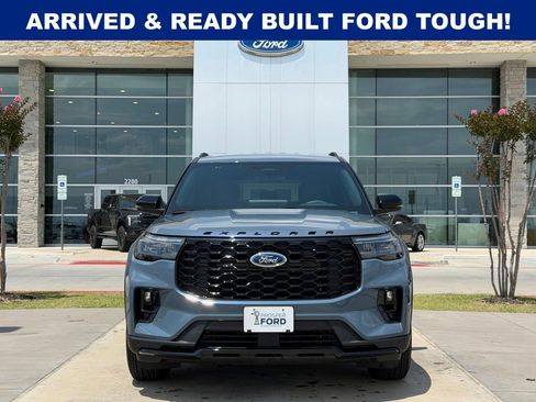 New 2026 Ford Explorer ST-Line w/ Premium Package RWD image 37