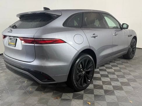 Used 2025 Jaguar F-PACE R-Dynamic S image 6