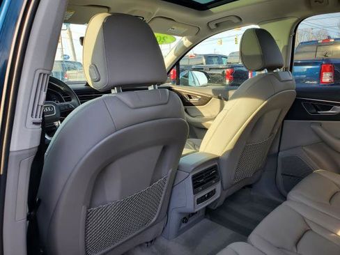 Used 2022 Audi Q7 Premium Plus image 28