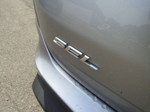 Used 2024 Ford Edge SEL AWD/4WD image 37