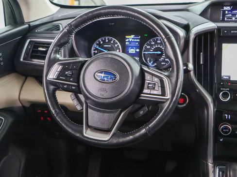 Used 2022 Subaru Ascent Limited w/ Technology Package image 12