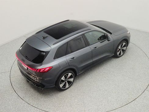 New 2026 Audi SQ5 Premium Plus AWD/4WD image 20