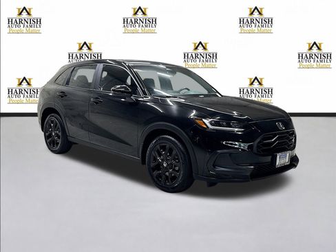 Used 2024 Honda HR-V Sport image 3