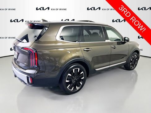 Certified 2024 Kia Telluride SX w/ Towing Package AWD/4WD image 8