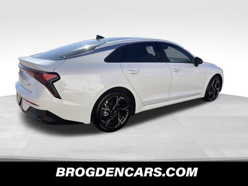 Used 2025 Kia K5 GT-Line w/ GT-Line Premium Package image 3