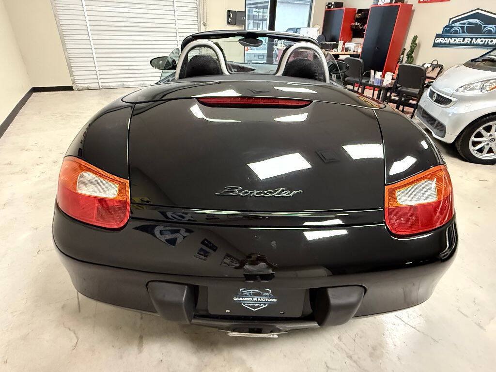 Used 1999 Porsche Boxster RWD image 9