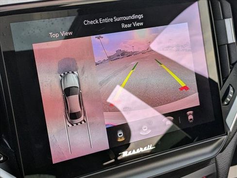 Used 2022 Maserati Ghibli Modena Q4 image 13