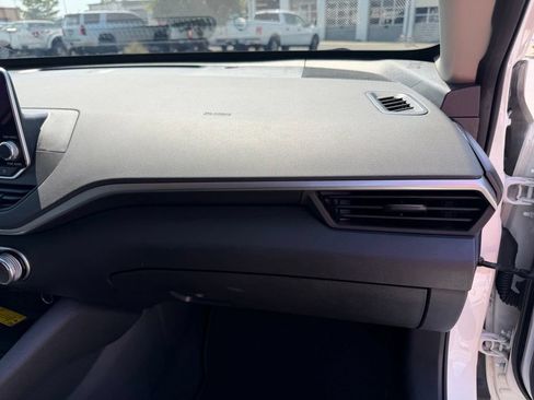 Used 2020 Nissan Altima 2.5 S FWD image 31