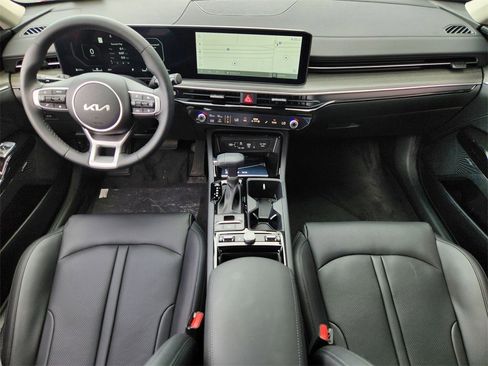 New 2025 Kia K5 EX image 19