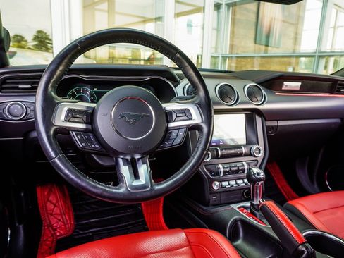 Used 2019 Ford Mustang GT Premium w/ Equipment Group 401A image 16