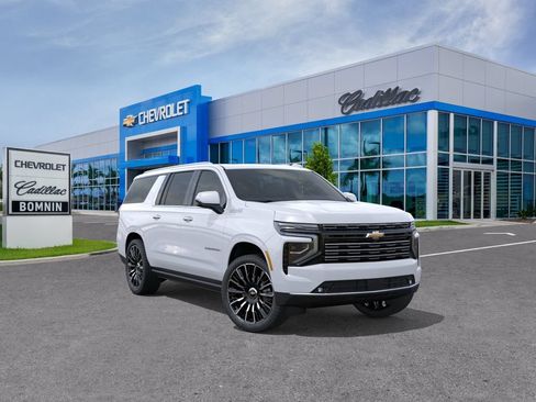 New 2026 Chevrolet Suburban High Country AWD/4WD image 2