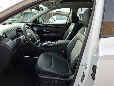 Certified 2023 Hyundai Tucson Limited image 13
