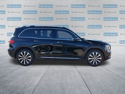 Used 2023 Mercedes-Benz GLB 250 image 4