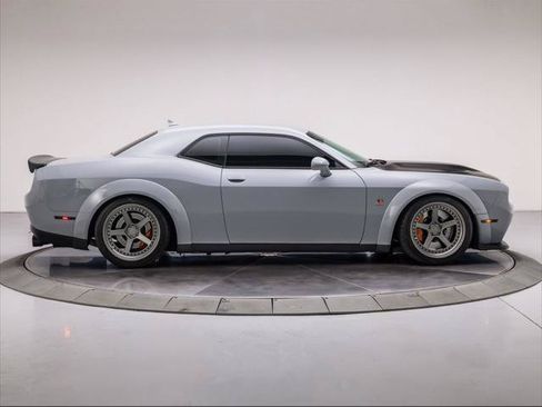 Used 2021 Dodge Challenger R/T Scat Pack RWD image 6