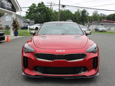 Used 2021 Kia Stinger GT2 RWD image 2