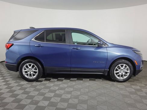 Used 2024 Chevrolet Equinox LT w/ LPO, Floor Liner Package image 17