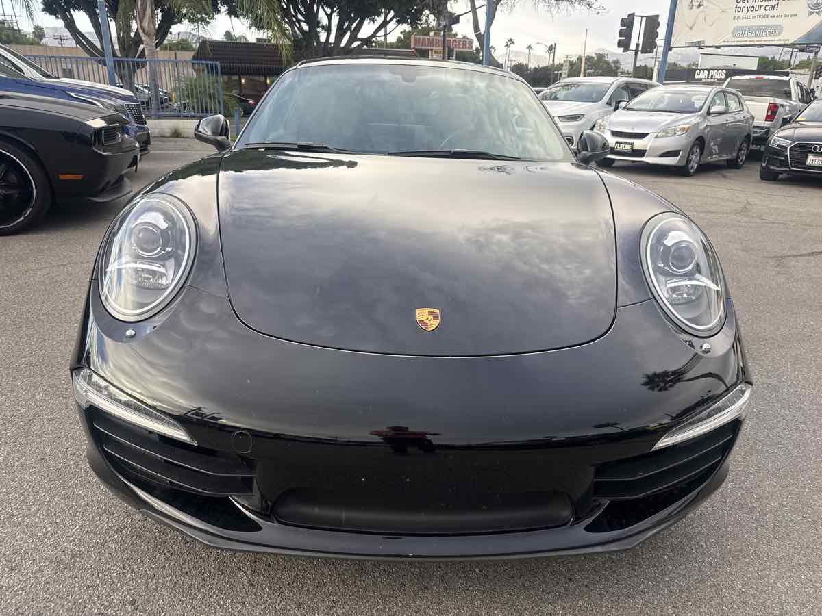 Used 2013 Porsche 911 Carrera RWD image 2