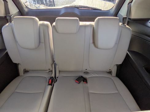 Certified 2024 Honda Odyssey Touring image 19