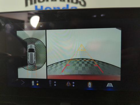 Used 2025 Chevrolet Equinox LT w/ Convenience Package II FWD image 15