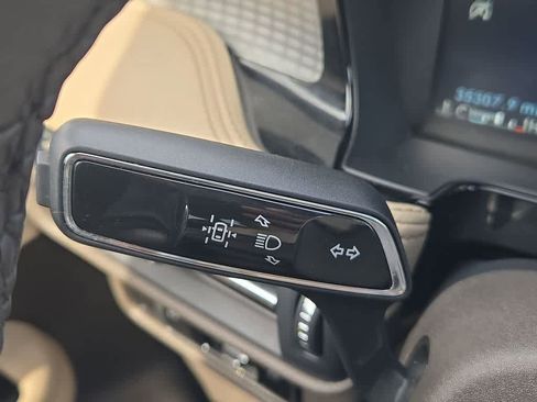 Used 2023 Lincoln Corsair FWD image 27