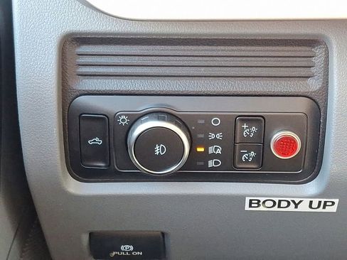 New 2025 Ford F550 4x4 Regular Cab Super Duty image 14