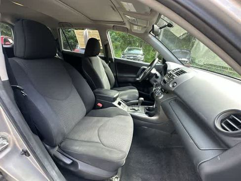 Used 2011 Toyota RAV4 Sport w/ Sport Extra Value Pkg AWD/4WD image 17