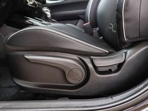 Used 2023 Kia Forte GT-Line w/ GT-Line Technology Package image 21