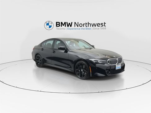 Used 2026 BMW 330i xDrive Sedan w/ M Sport Package AWD/4WD image 6