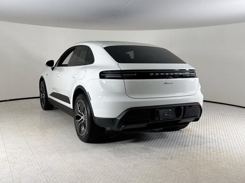 Certified 2025 Porsche Macan Electric RWD image 3