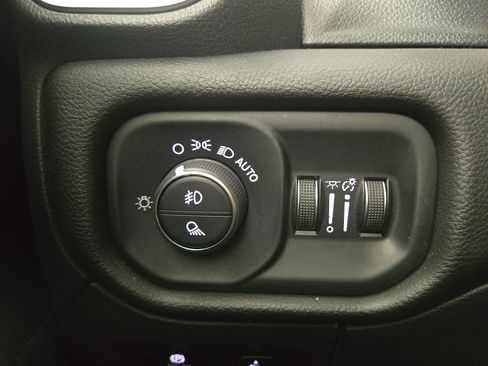 Certified 2025 RAM 1500 Big Horn AWD/4WD image 26