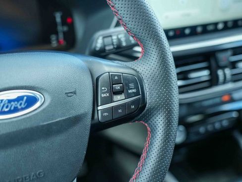 Used 2023 Ford Escape ST-Line Select w/ Tech Pack #1 AWD/4WD image 31