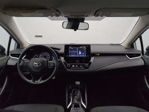 Used 2022 Toyota Corolla LE image 22