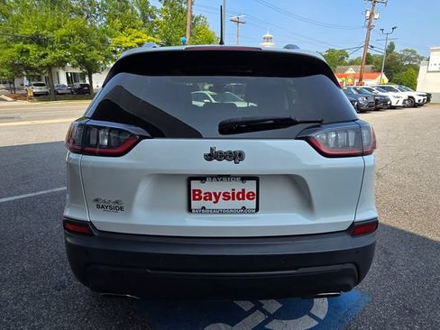 Used 2020 Jeep Cherokee Latitude Lux w/ Comfort/Convenience Group AWD/4WD image 33