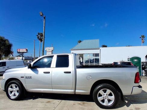 Used 2015 RAM 1500 Express image 4