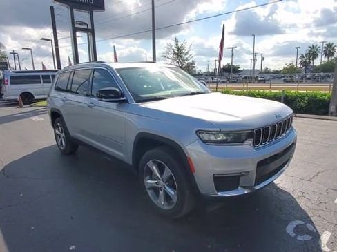 Used 2021 Jeep Grand Cherokee L Limited image 2