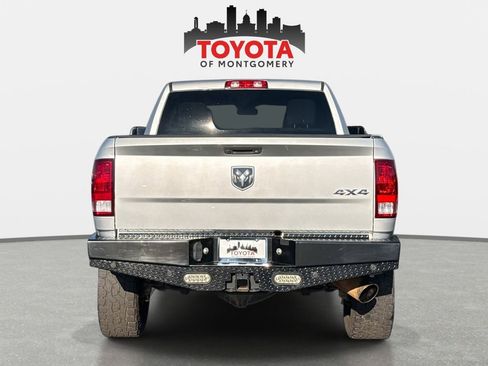 Used 2017 RAM 2500 Tradesman w/ Chrome Appearance Group image 5