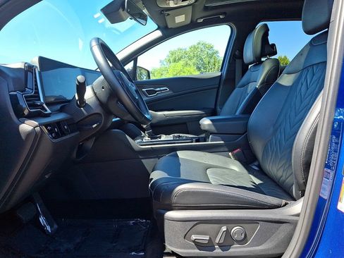 Used 2025 Kia Sportage X-Line w/ Premium Package AWD/4WD image 17