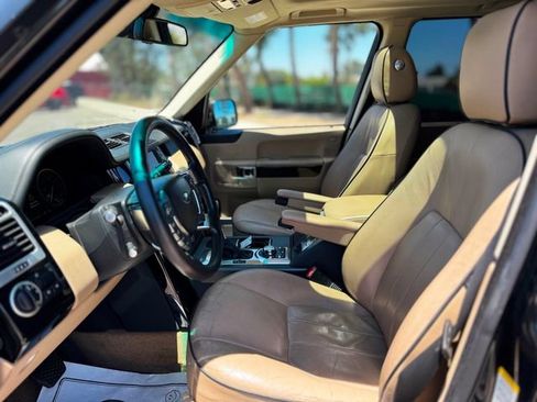 Used 2010 Land Rover Range Rover HSE AWD/4WD image 22