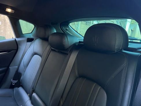 Used 2022 Maserati Levante GT image 21